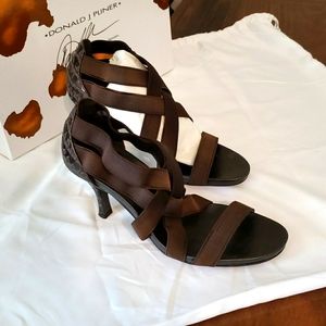 D. Pliner Strappy Heeled Sandals 6M